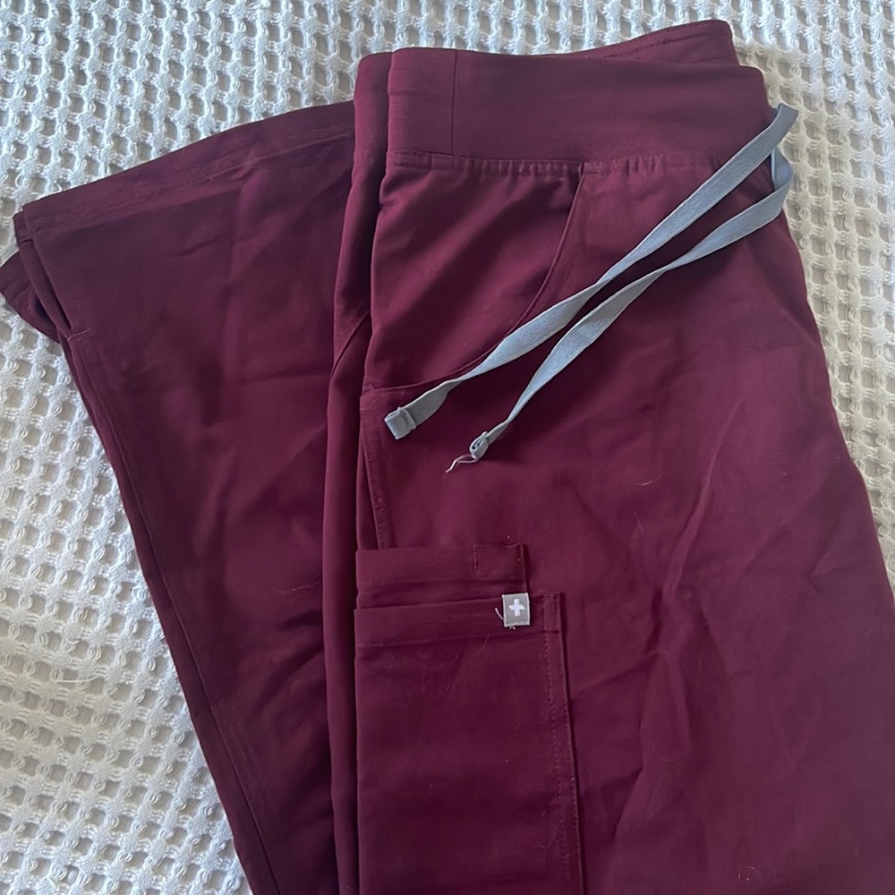 Figs Kade Cargo Scrub Pants